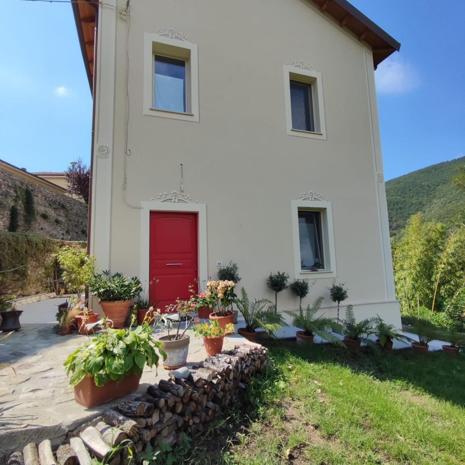 Cantoquinto Bed And Breakfast Фивиццано Экстерьер фото