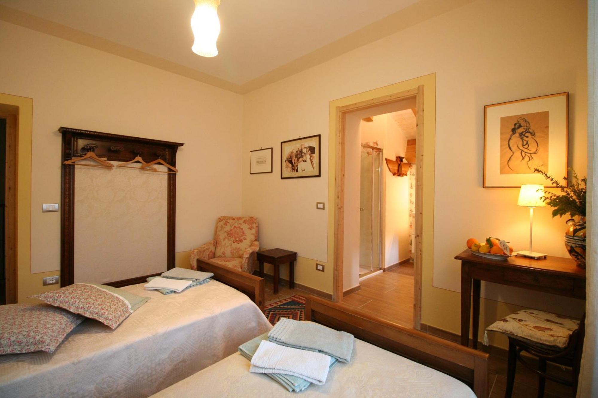 Cantoquinto Bed And Breakfast Фивиццано Экстерьер фото